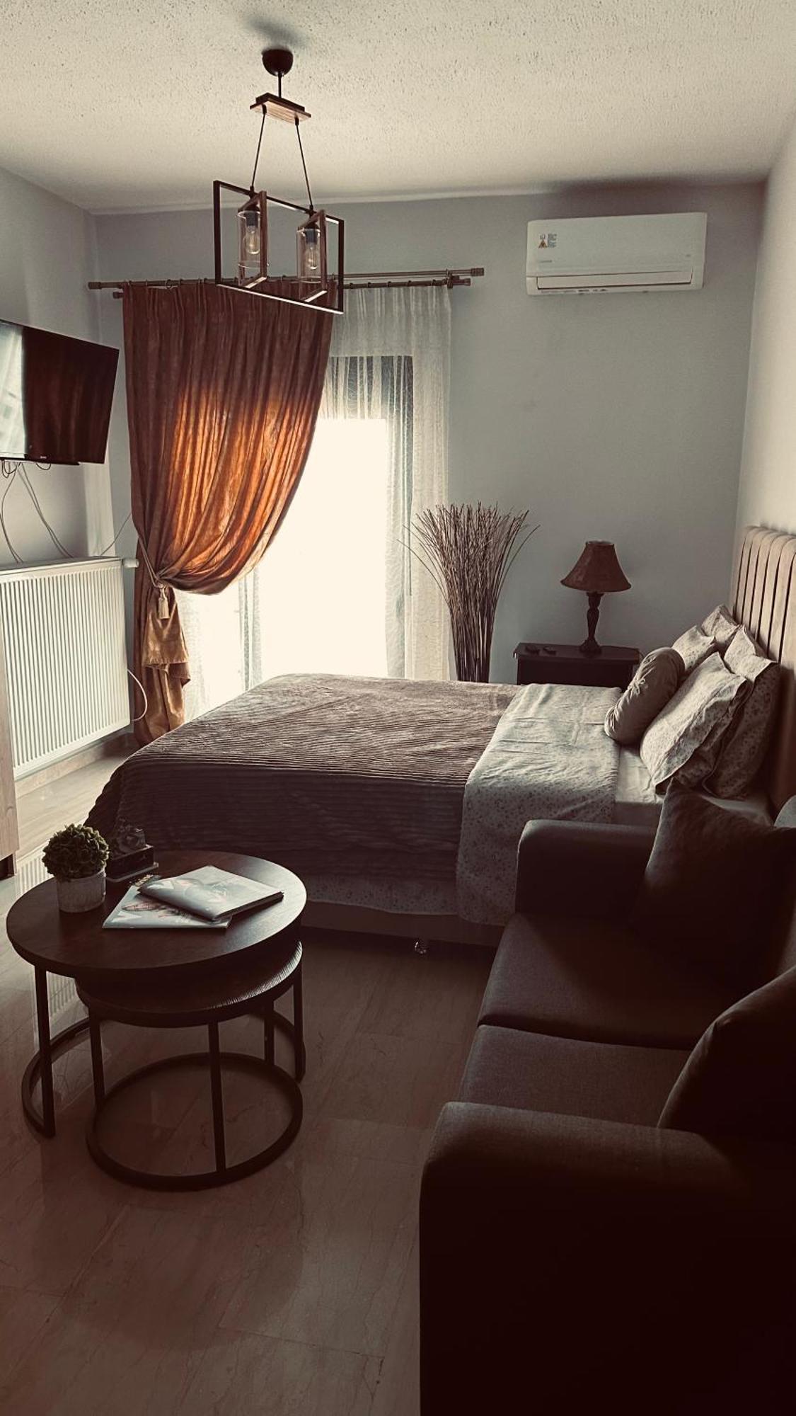 Black Flox Apartment Драма Екстериор снимка